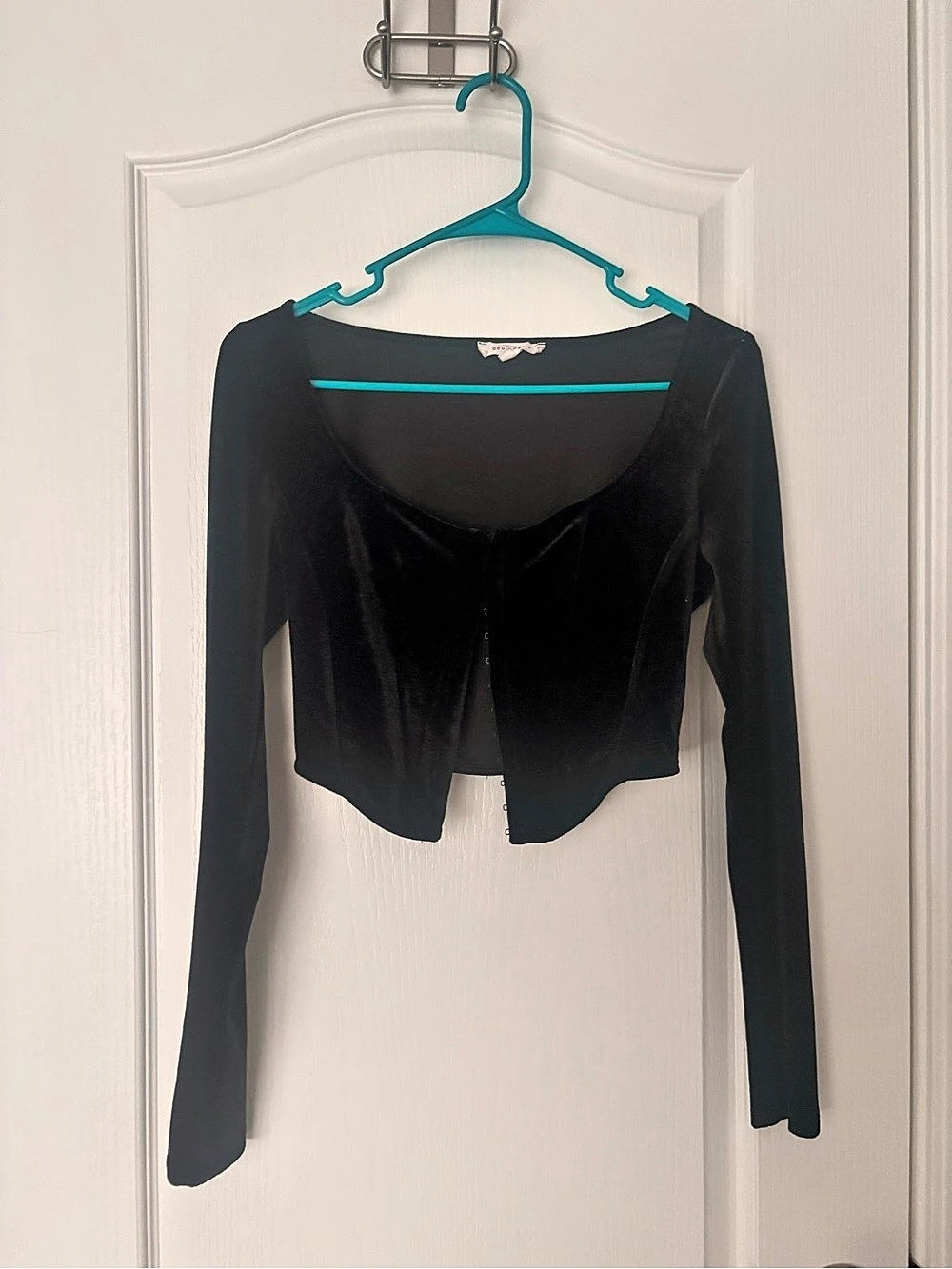 Motel Black Cropped Long Sleeve Jacket